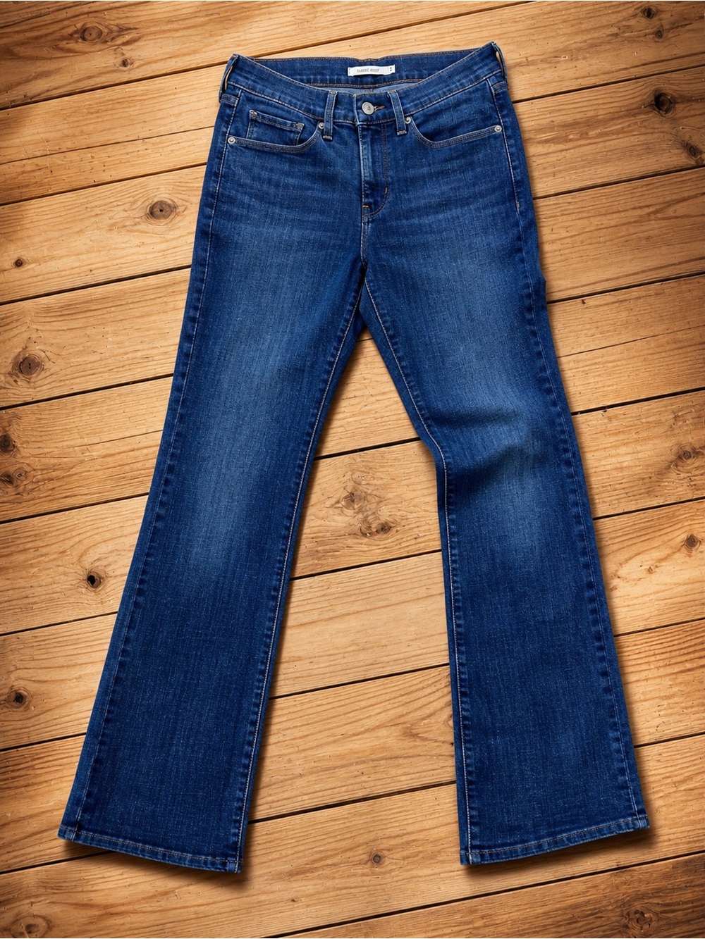 Levi’s Dark Wash Bootcut Jeans Women’s Classic Fit Mid Rise Stretch Denim Blue